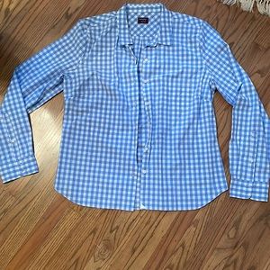 Untuckit gingham button up top